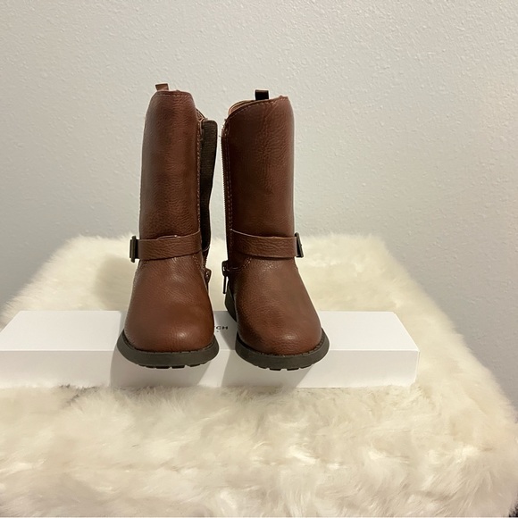 Rich brown baby boots - Picture 7 of 8